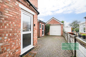 Photo 30- click for photo gallery